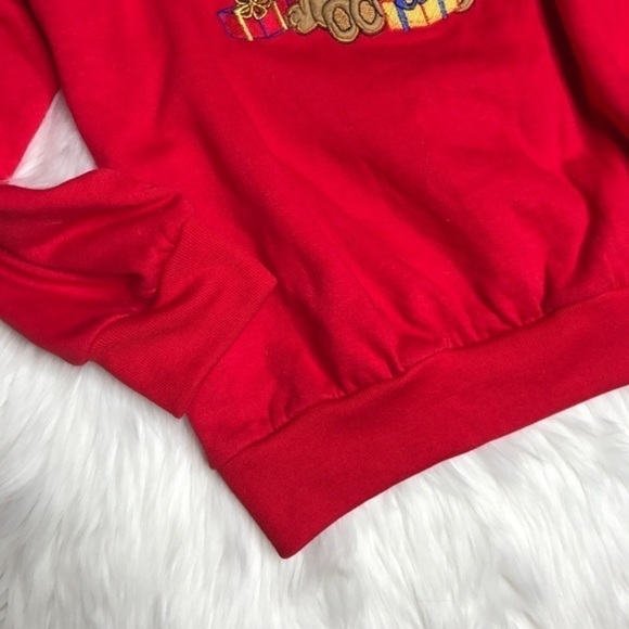 CHRISTMAS Red Sweatshirt Bears & Christmas Tree - Picture 4 of 5